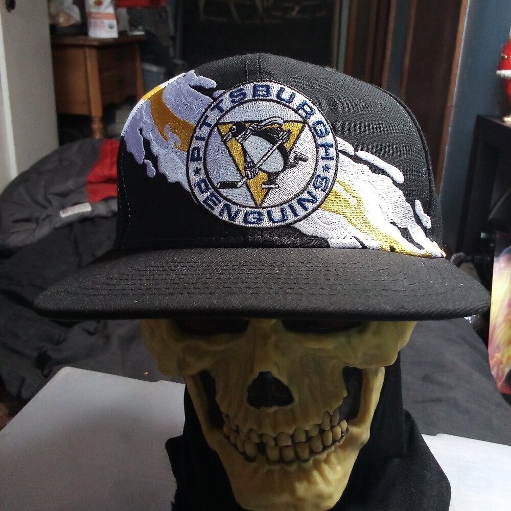 Mitchell & Ness Pittsburgh Penguins Splash Snap Hat Cap